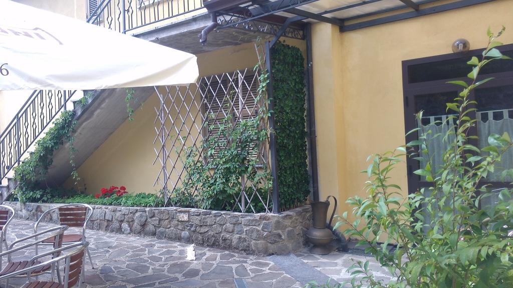 Hotel Ristorante El Caracol Mulazzo Exterior photo